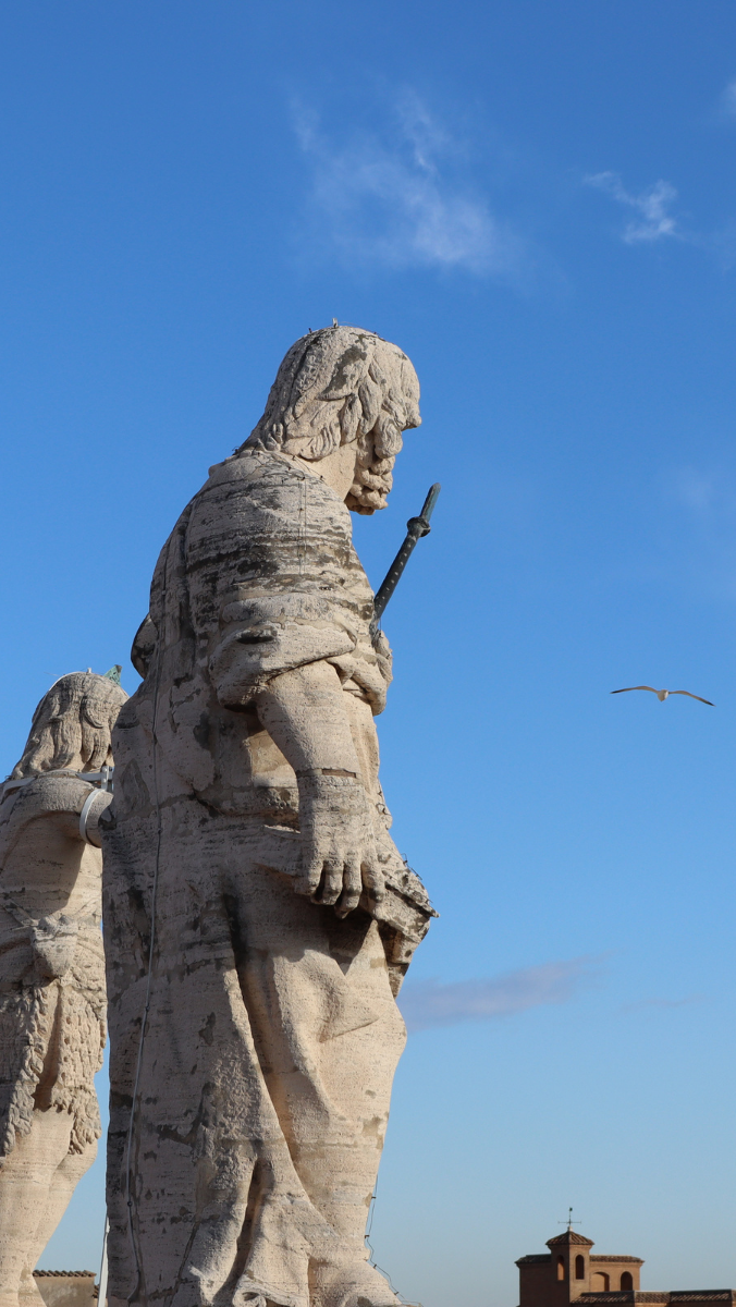 Vatican City: Basilica, Dome & Papal Tombs Early Bird Tour